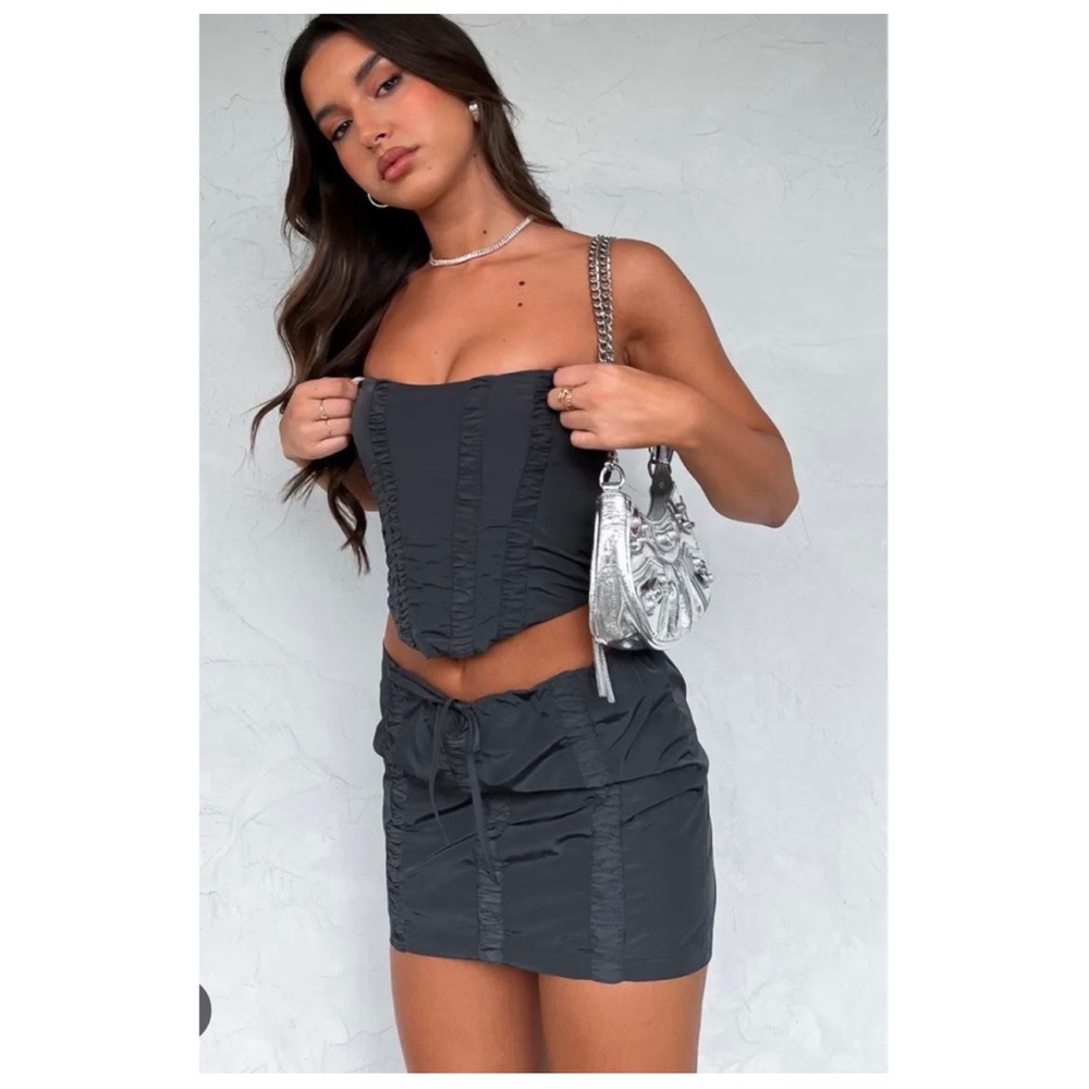 White Fox NWT Come Alive Mini Skirt in Black